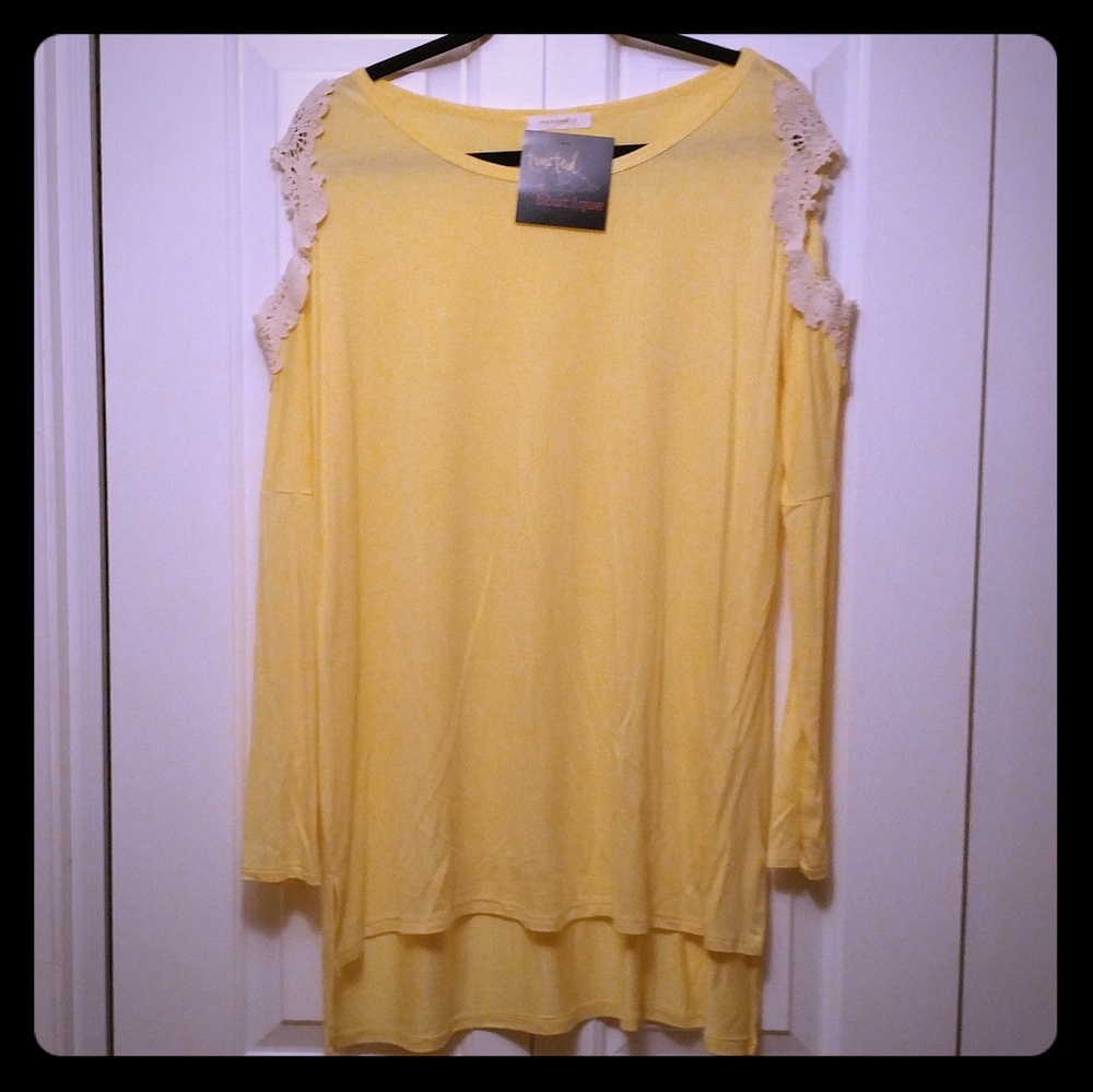 Yellow Cold Shoulder Tunic Size Large